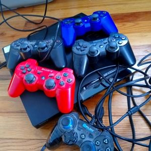 PS3 Slim with 5 controllers